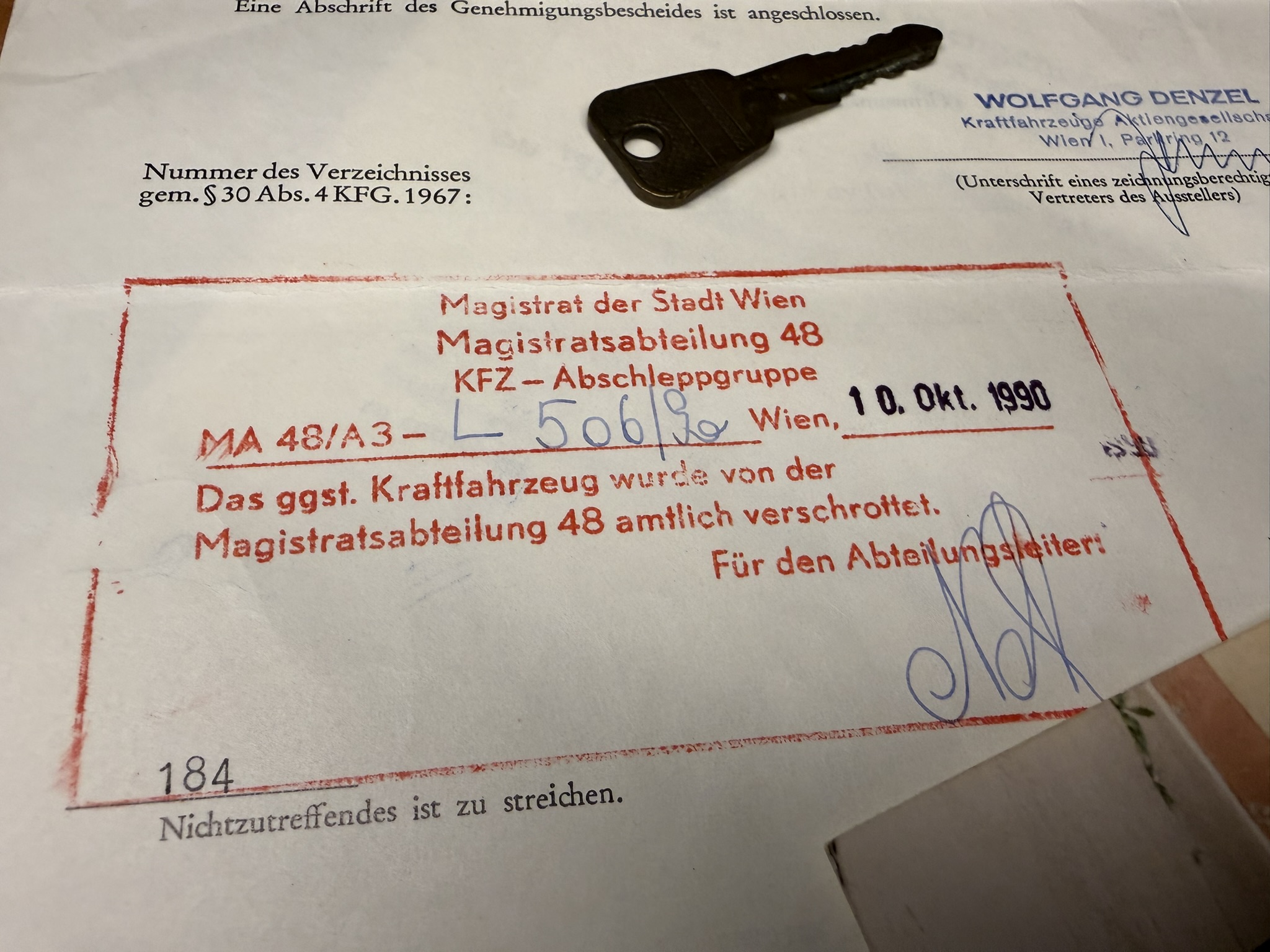 Amtlicher Schrottbescheid – Wien 1990