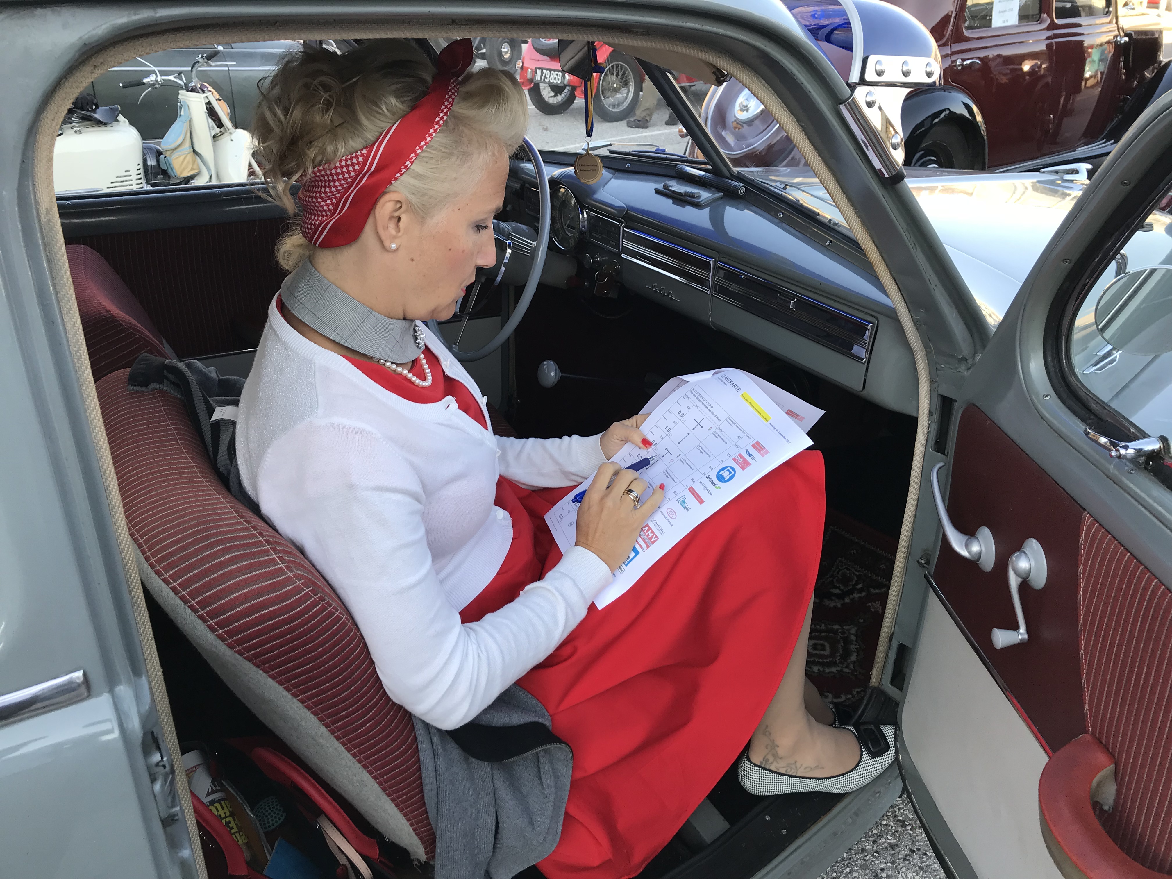Sabine in Gustaf – Blick auf die Rallye-Karte