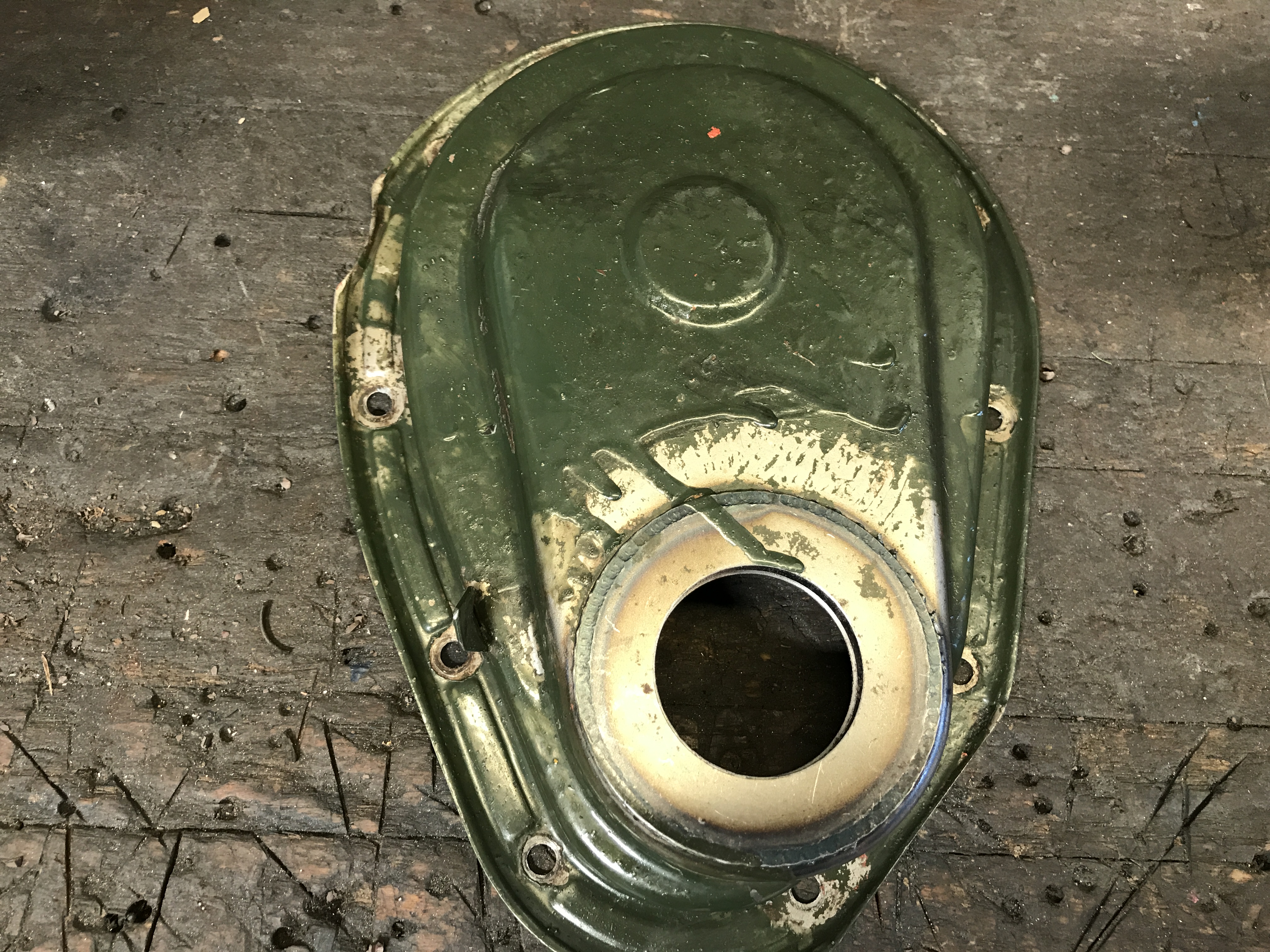 Steuerkettengehäuse – abgenutzt und verschlissen