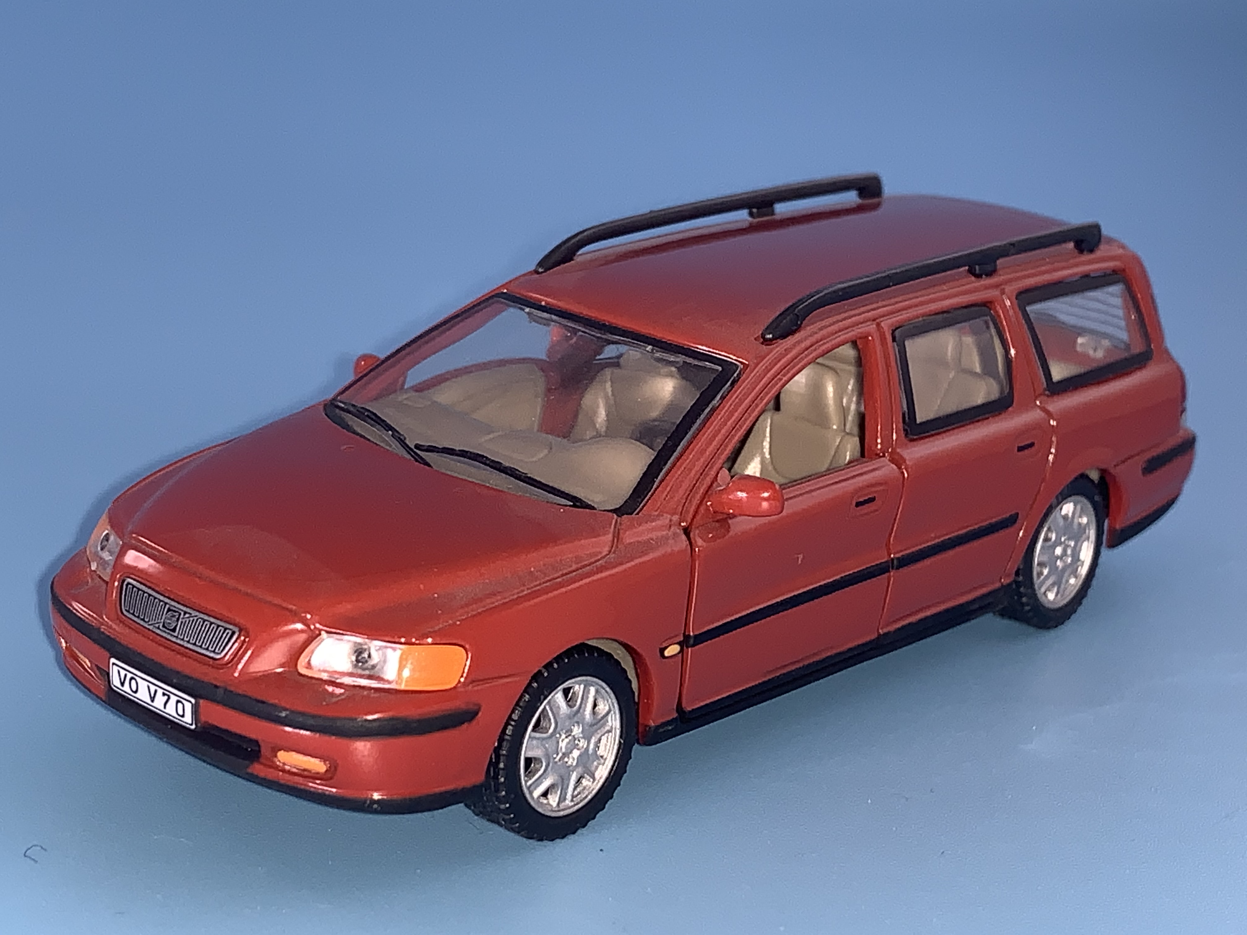 Volvo Modell 2004