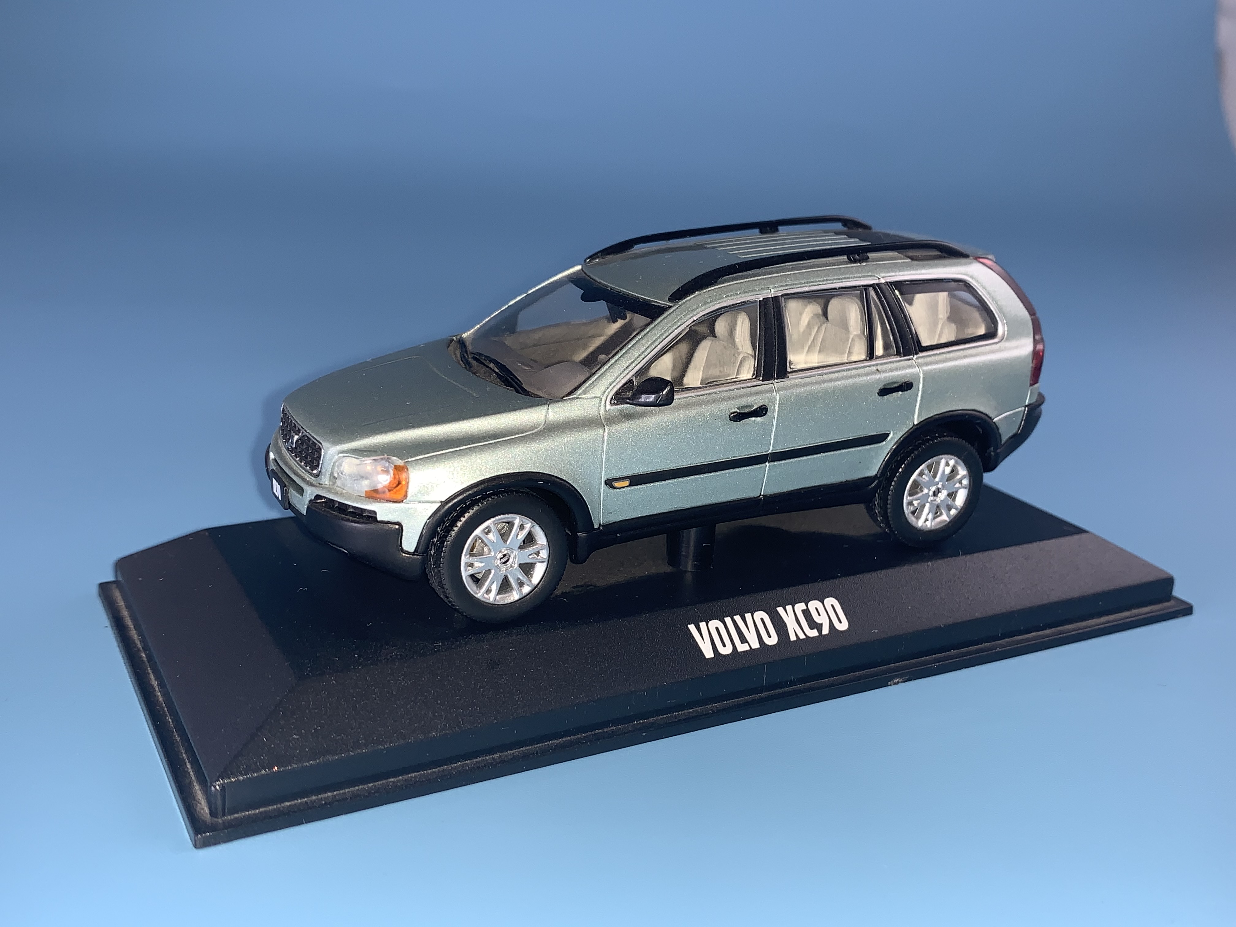 Volvo Modell 2004