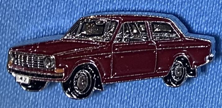 Volvo 144 Pin bordeauxrot