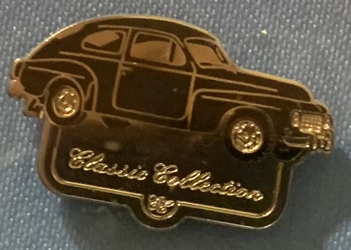 CC Buckel Pin schwarz