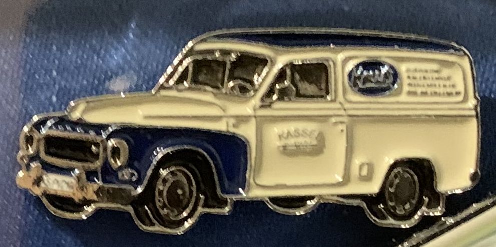 Duett Pin weiß-blau