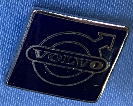 Emblem Quadrat Pin schwarz