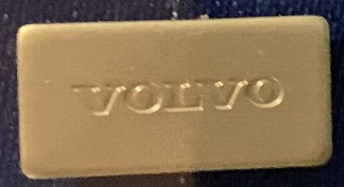 Schriftzug Aluminium Pin 2